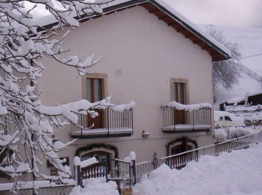 페스카세롤리 Le Antiche Torri B&B 외부 사진