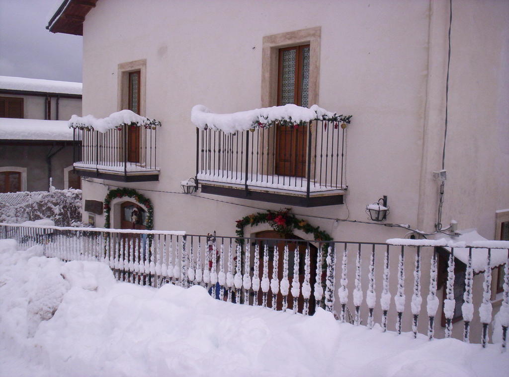페스카세롤리 Le Antiche Torri B&B 외부 사진